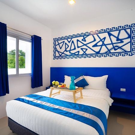 The Palladium Hotel Coron Extérieur photo